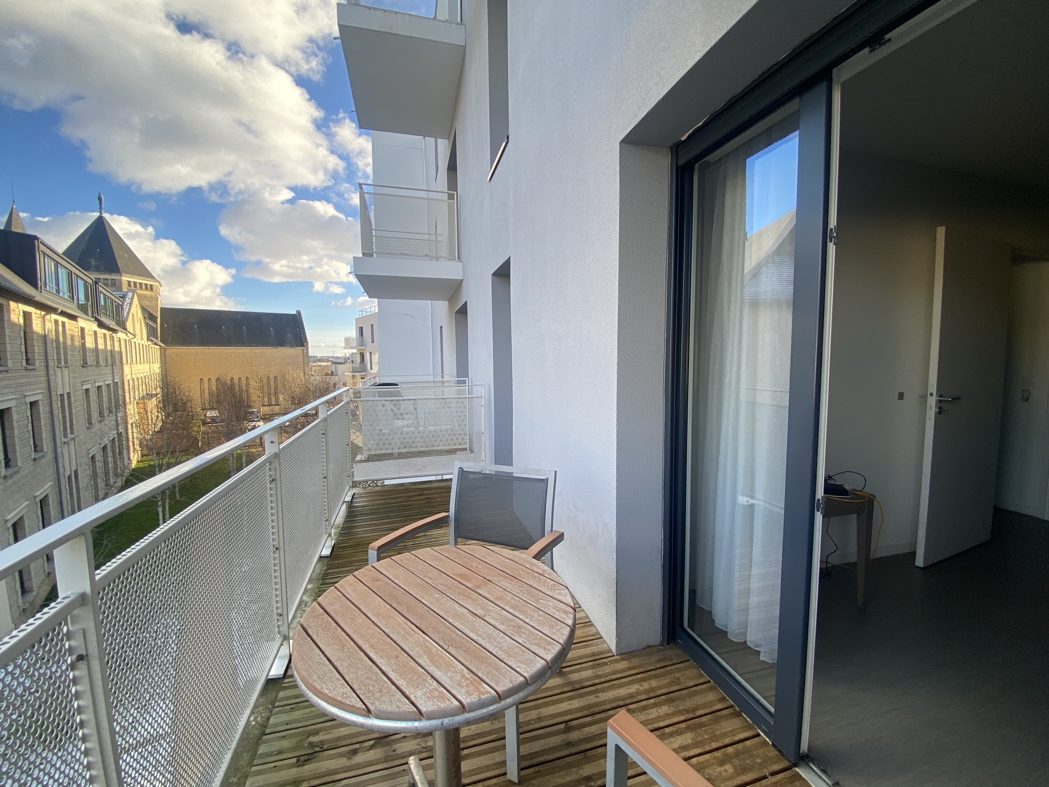 EN EXCLUSIVITE - CAEN - APPARTEMENT T2 en très bon état