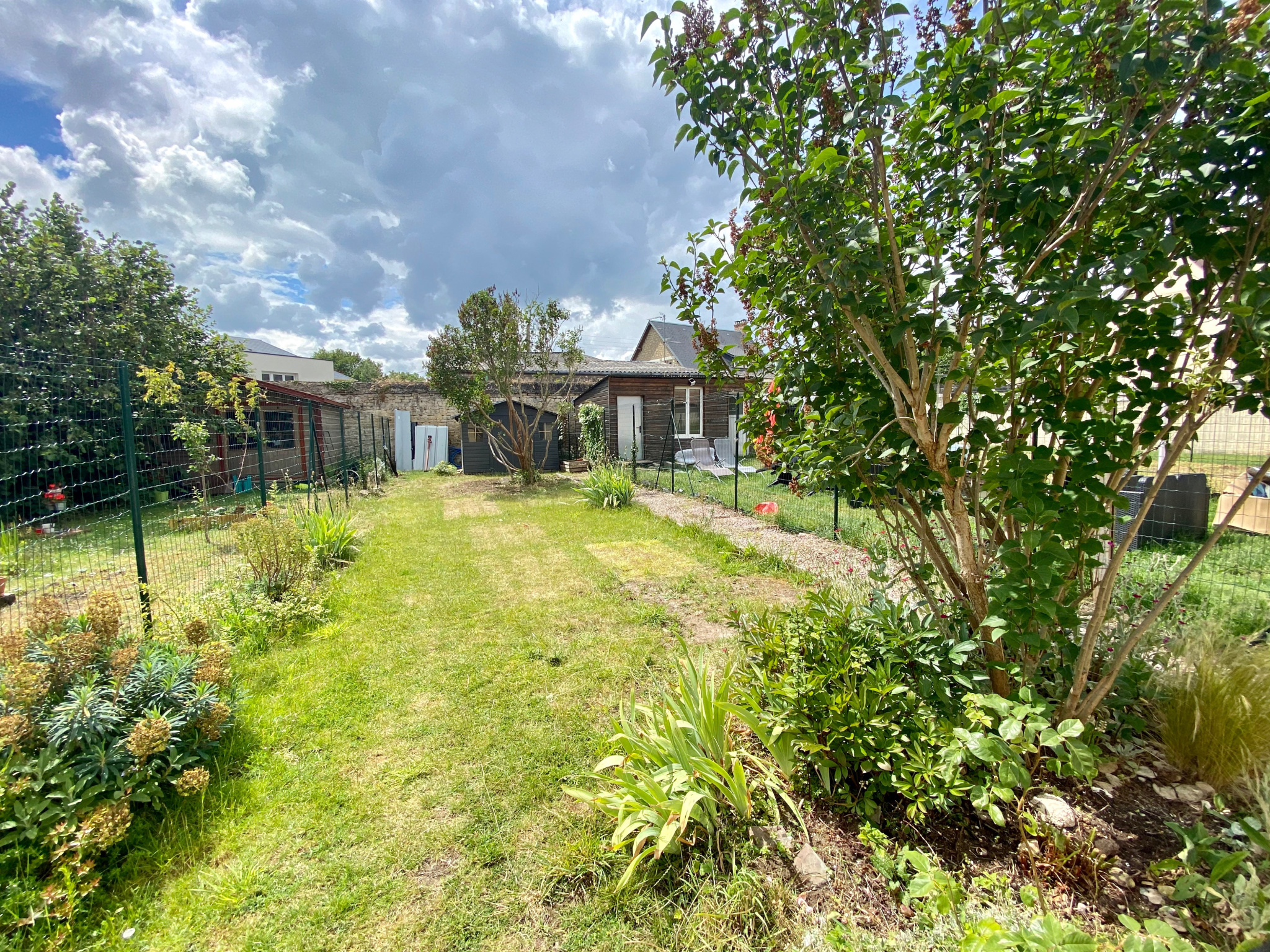 MONDEVILLE / CAEN MAISON DUPLEX DE 45M2 + JARDIN 120M2
