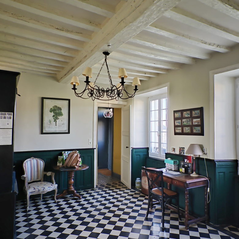 10 MIN DE VILLERS BOCAGE CHARMANTE MAISON de 10 PP