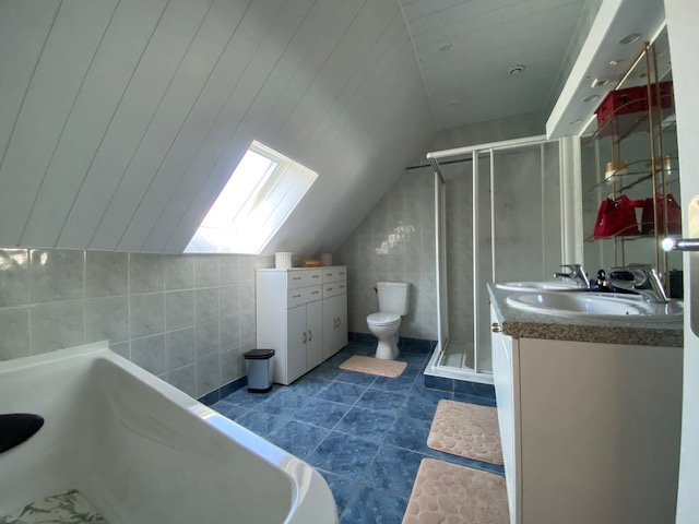10MN OUEST CAEN GROS BOURG - MAISON EN PARFAIT ETAT T7