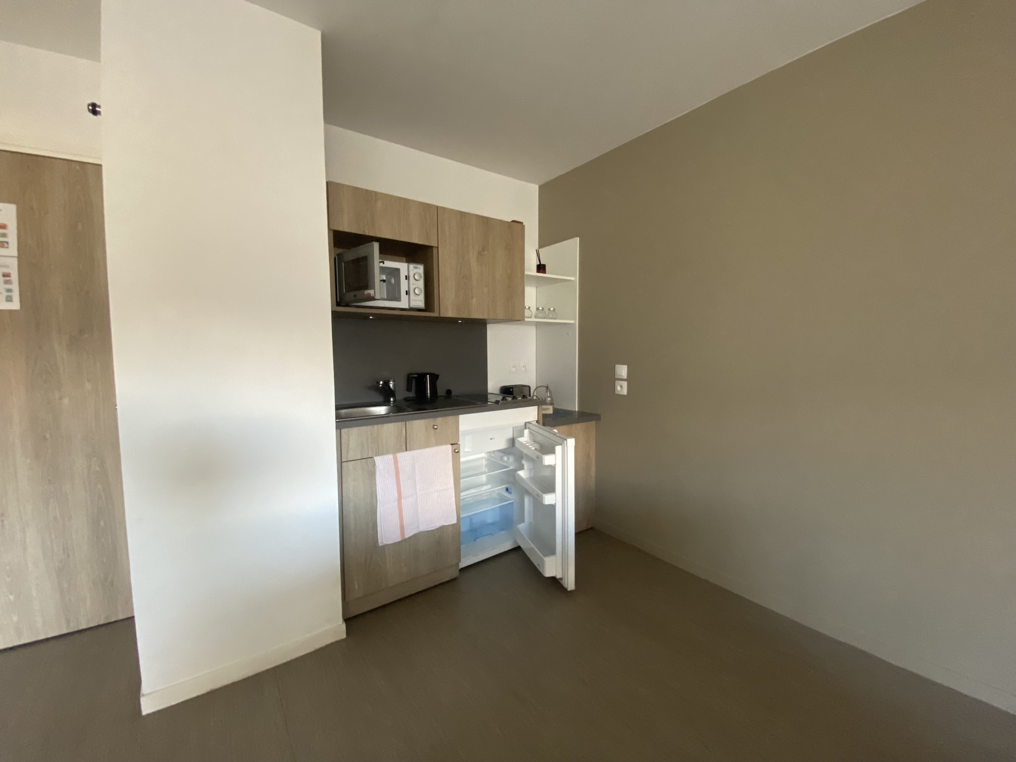 EN EXCLUSIVITE - CAEN - APPARTEMENT T2 en très bon état
