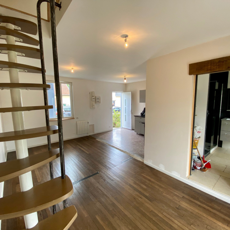 MONDEVILLE / CAEN MAISON DUPLEX DE 45M2 + JARDIN 120M2
