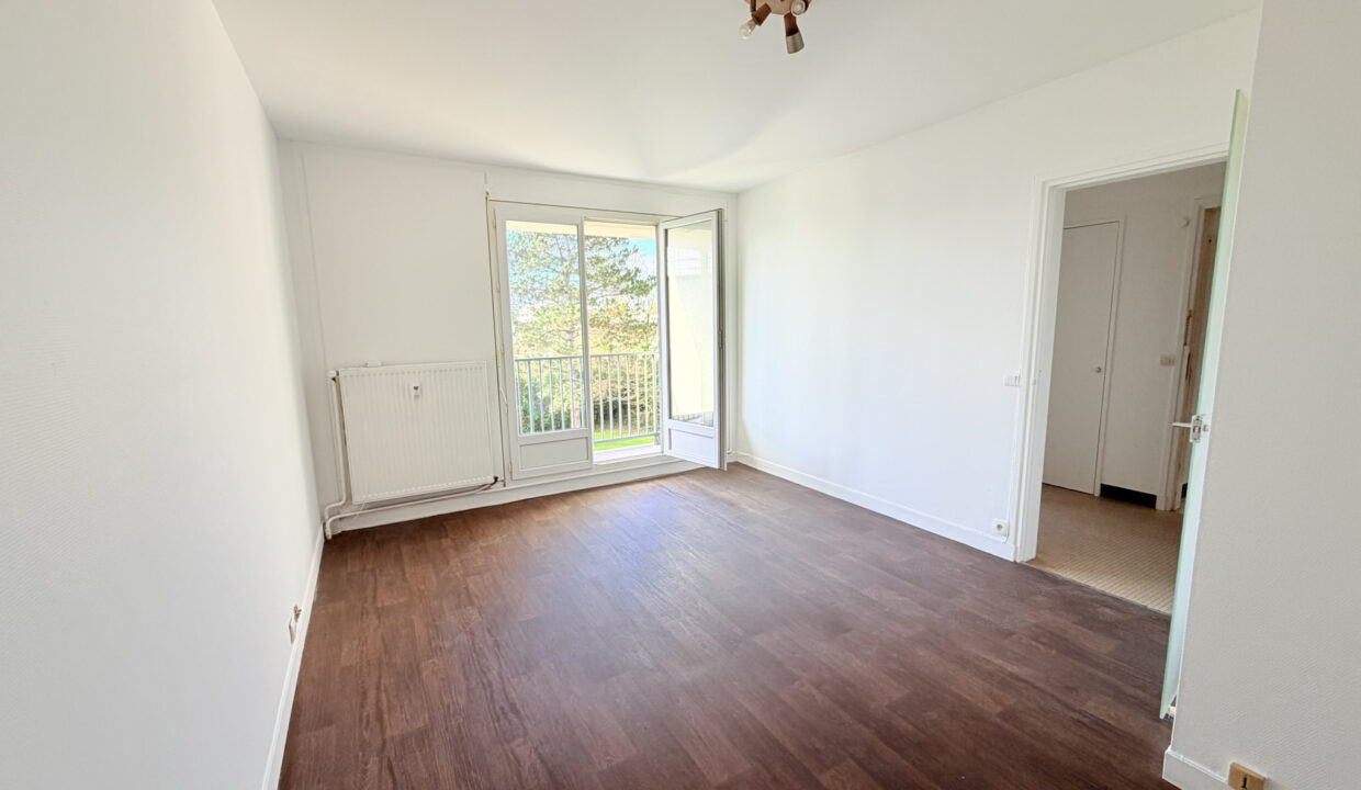 APPARTEMENT VENTE CAEN 14000 - SURFACE 29.77M2 - REF 4867 Photo 1