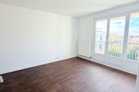 APPARTEMENT VENTE CAEN 14000 - SURFACE 29.77M2 - REF CJ-MTO2 Photo 2