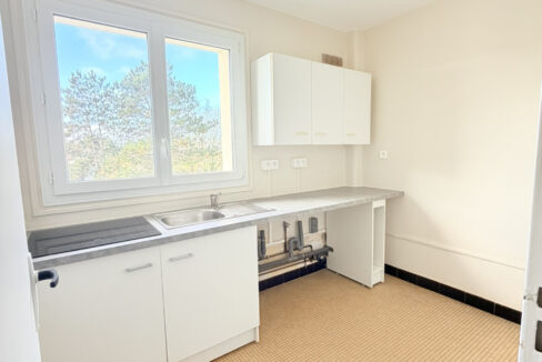 APPARTEMENT VENTE CAEN 14000 - SURFACE 29.77M2 - REF CJ-MTO2 Photo 3