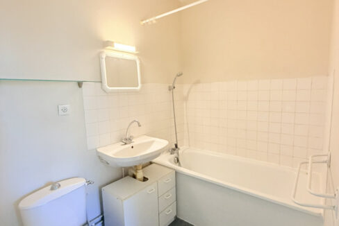 APPARTEMENT VENTE CAEN 14000 - SURFACE 29.77M2 - REF CJ-MTO2 Photo 4