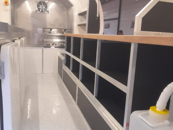 LOCAL PROFESSIONNEL VENTE CAEN 14000 - SURFACE 14M2 - REF 4793 Photo 1