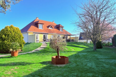 MAISON VENTE BAYEUX 14400 - SURFACE 227M2 - REF 4859 Photo 1