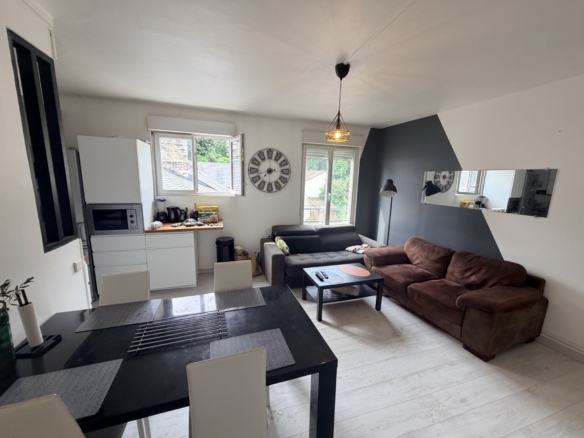 CHAMBRE MEUBLEE EN COLOCATION + PARK