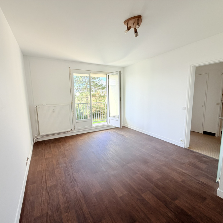 CAEN APPARTEMENT T1 bis 30m2 + balcon – pour un investissement .
