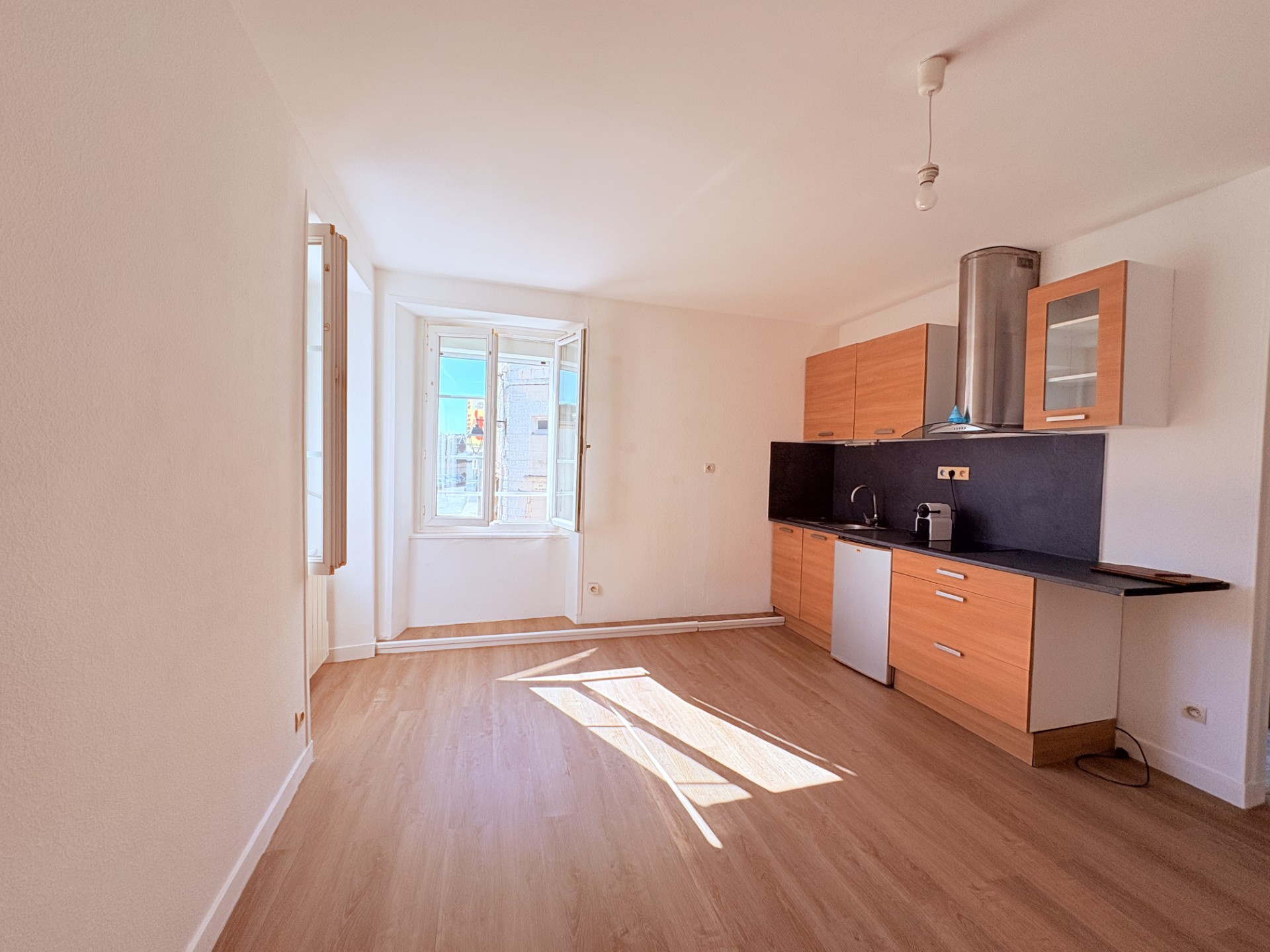 Duplex T2 plein de charme à deux pas du port
