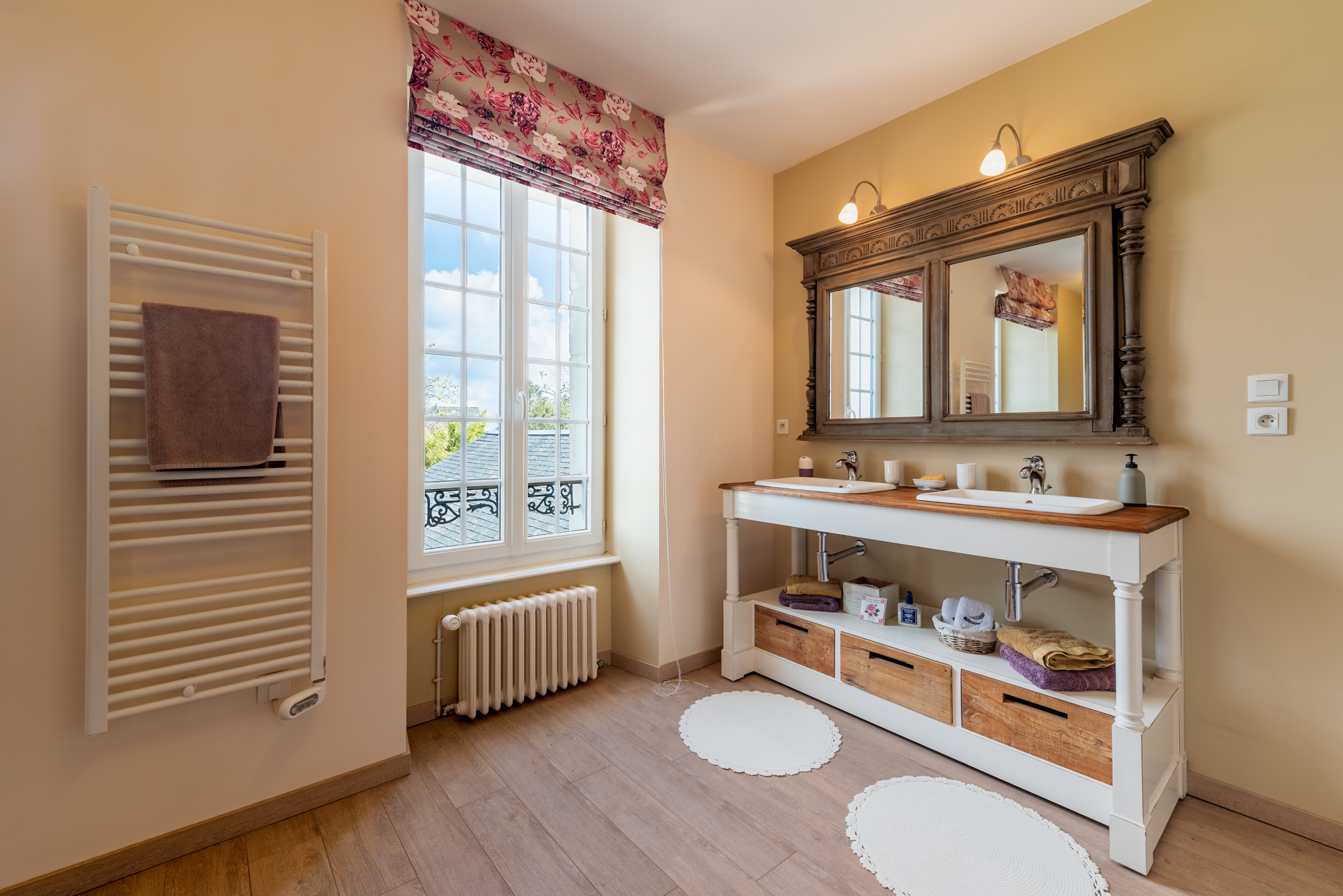 10 MIN DE VILLERS BOCAGE CHARMANTE MAISON de 10 PP