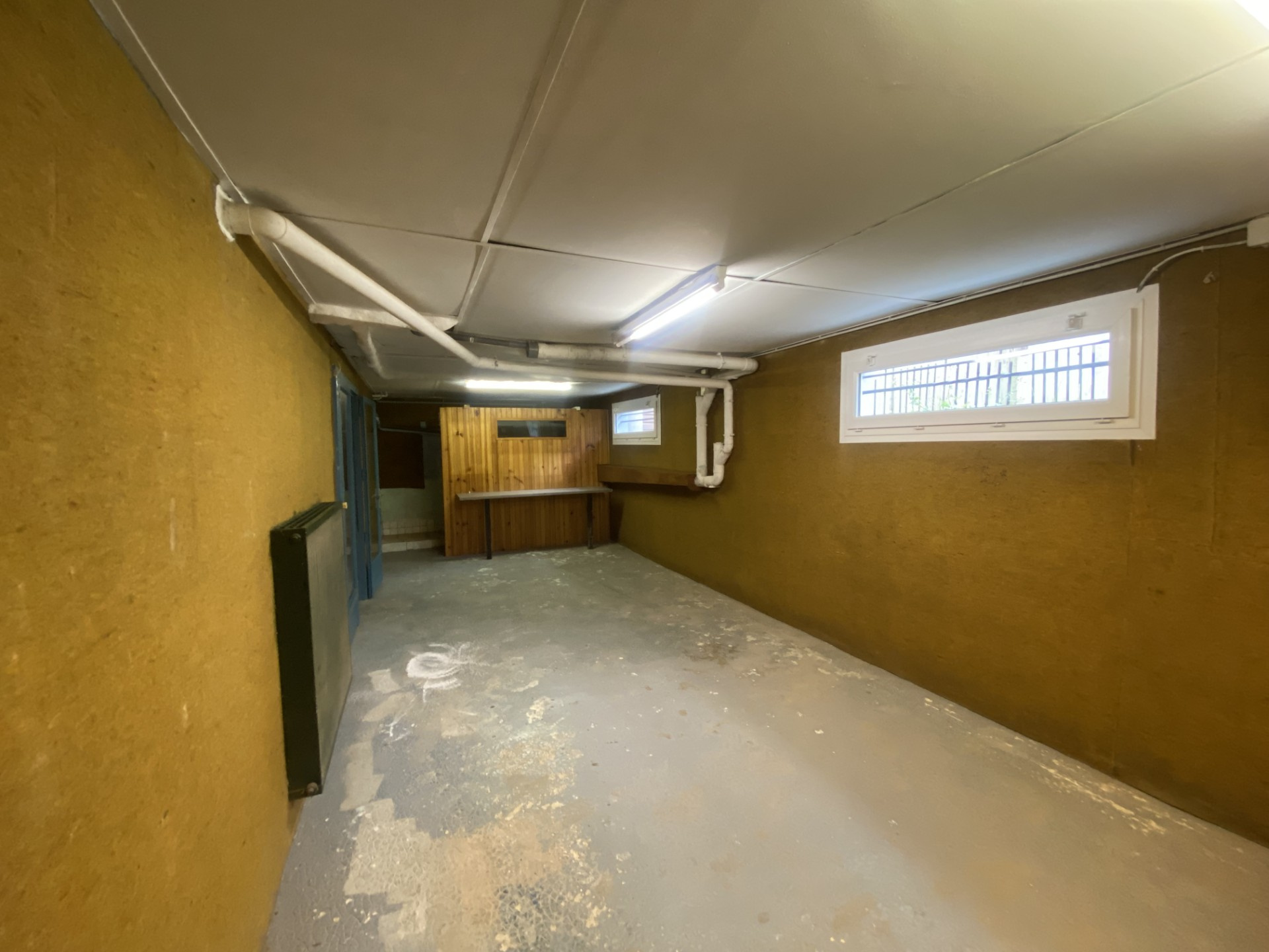 CAEN   MAISON T4 DE 107 m2 SUR TERRAIN DE 655 m2