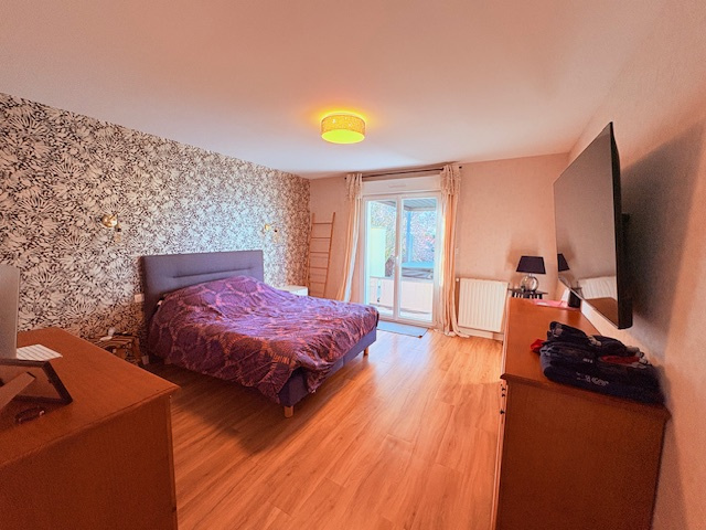 Maison familiale 9PP – 227 hab sur 1900 m2 terrain