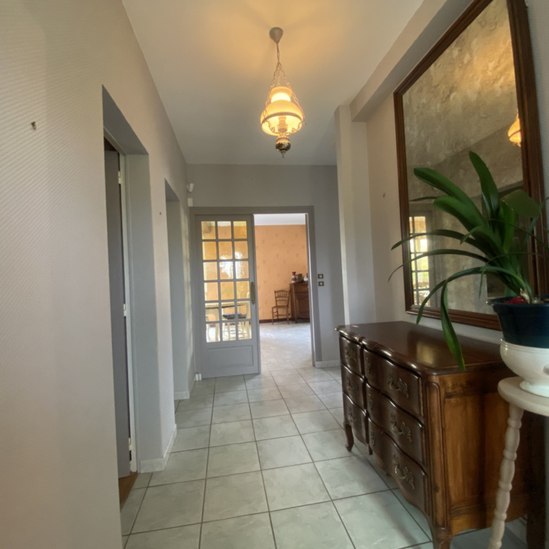 CAEN   MAISON T4 DE 107 m2 SUR TERRAIN DE 655 m2