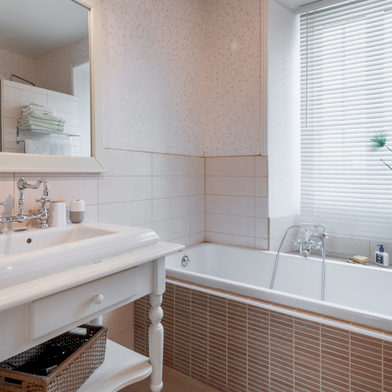 10 MIN DE VILLERS BOCAGE CHARMANTE MAISON de 10 PP
