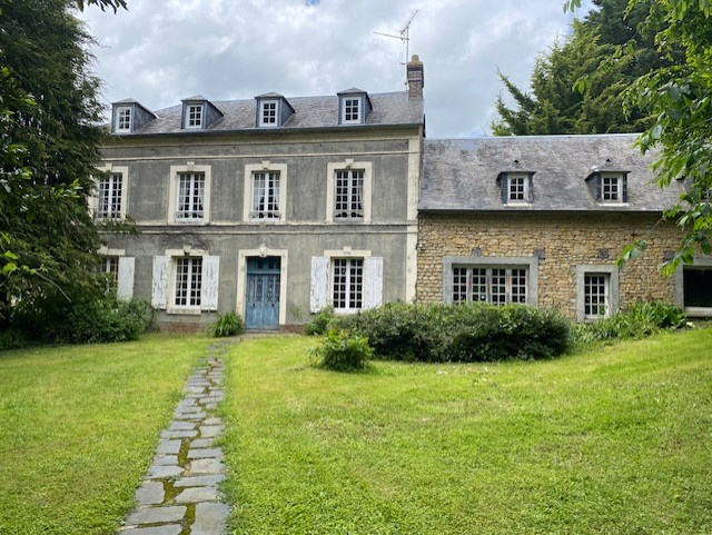 CAMBREMER – RARE MAISON DE CARACTERE XVIII avec parc de 2855 M2