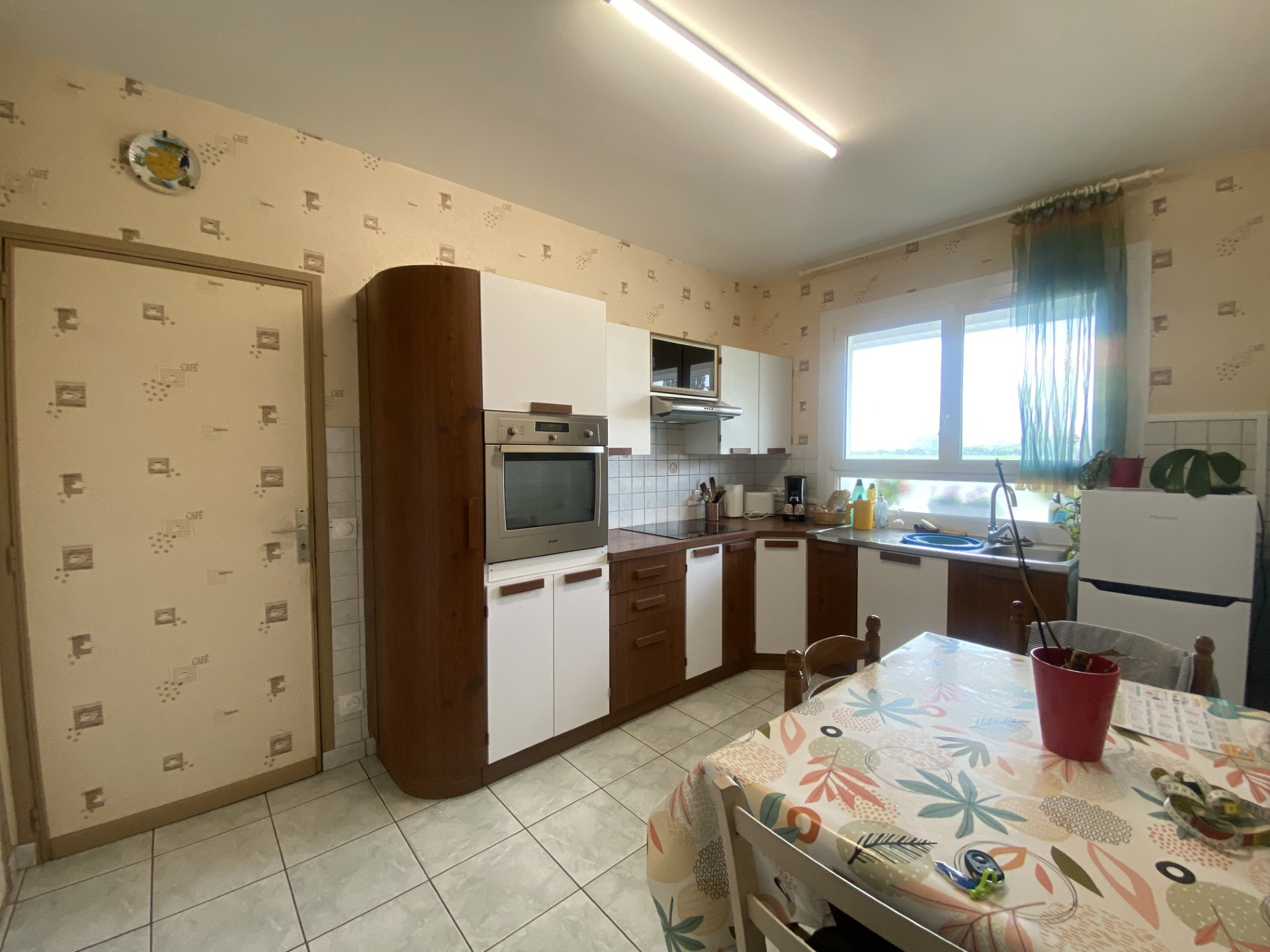 CAEN   MAISON T4 DE 107 m2 SUR TERRAIN DE 655 m2