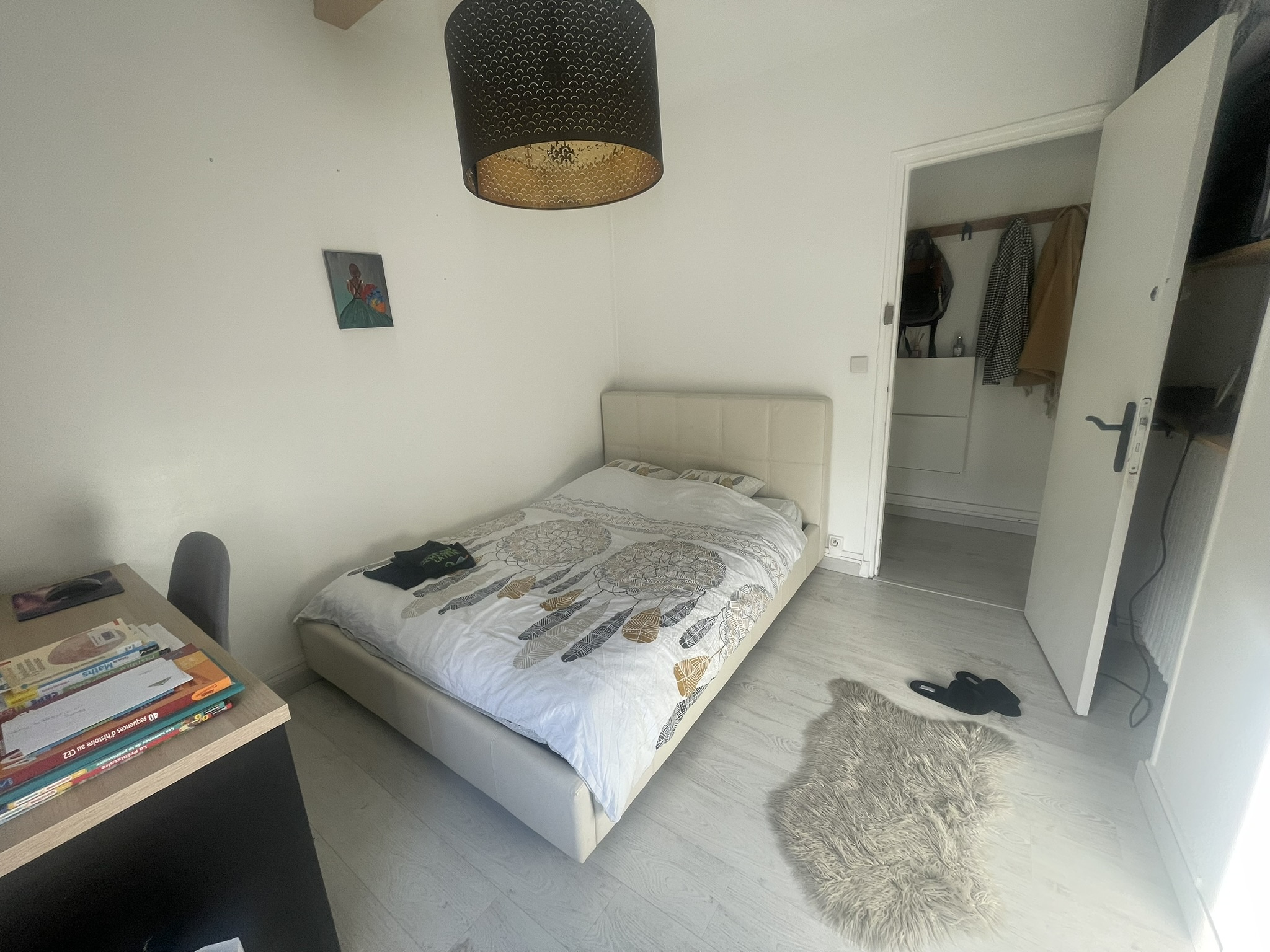CHAMBRE MEUBLEE EN COLOCATION + PARK