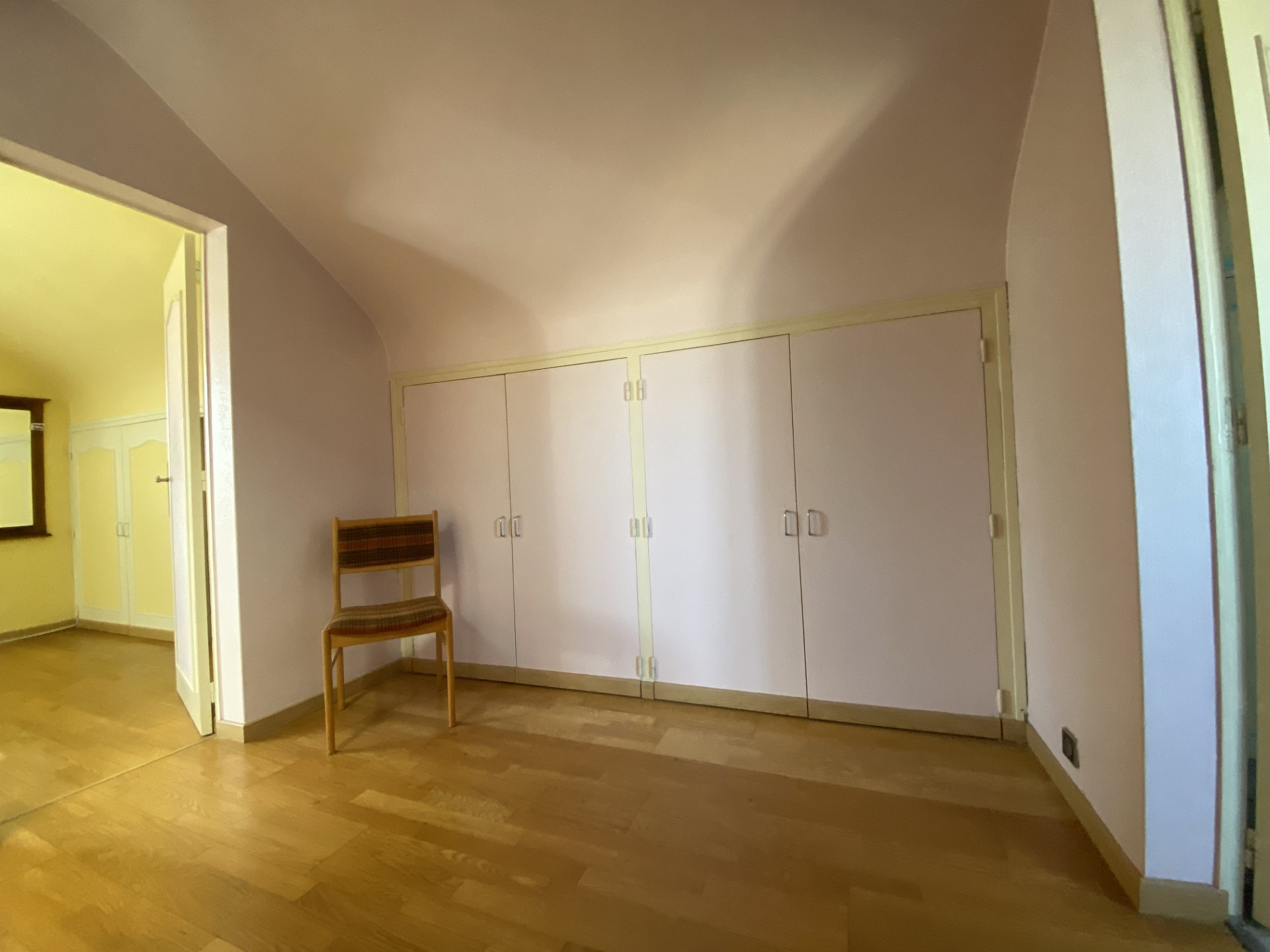 CAEN   MAISON T5 DE 107 m2 SUR TERRAIN DE 655 m2