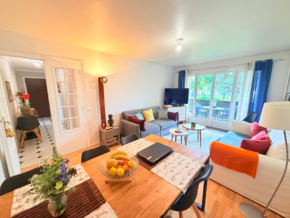 CAEN RUE DES ROSIERS T3 BALCON 61m2