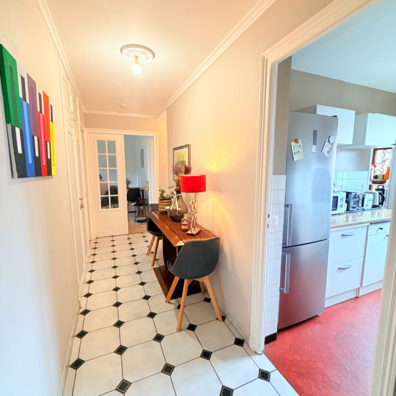 CAEN RUE DES ROSIERS T3 BALCON 61m2