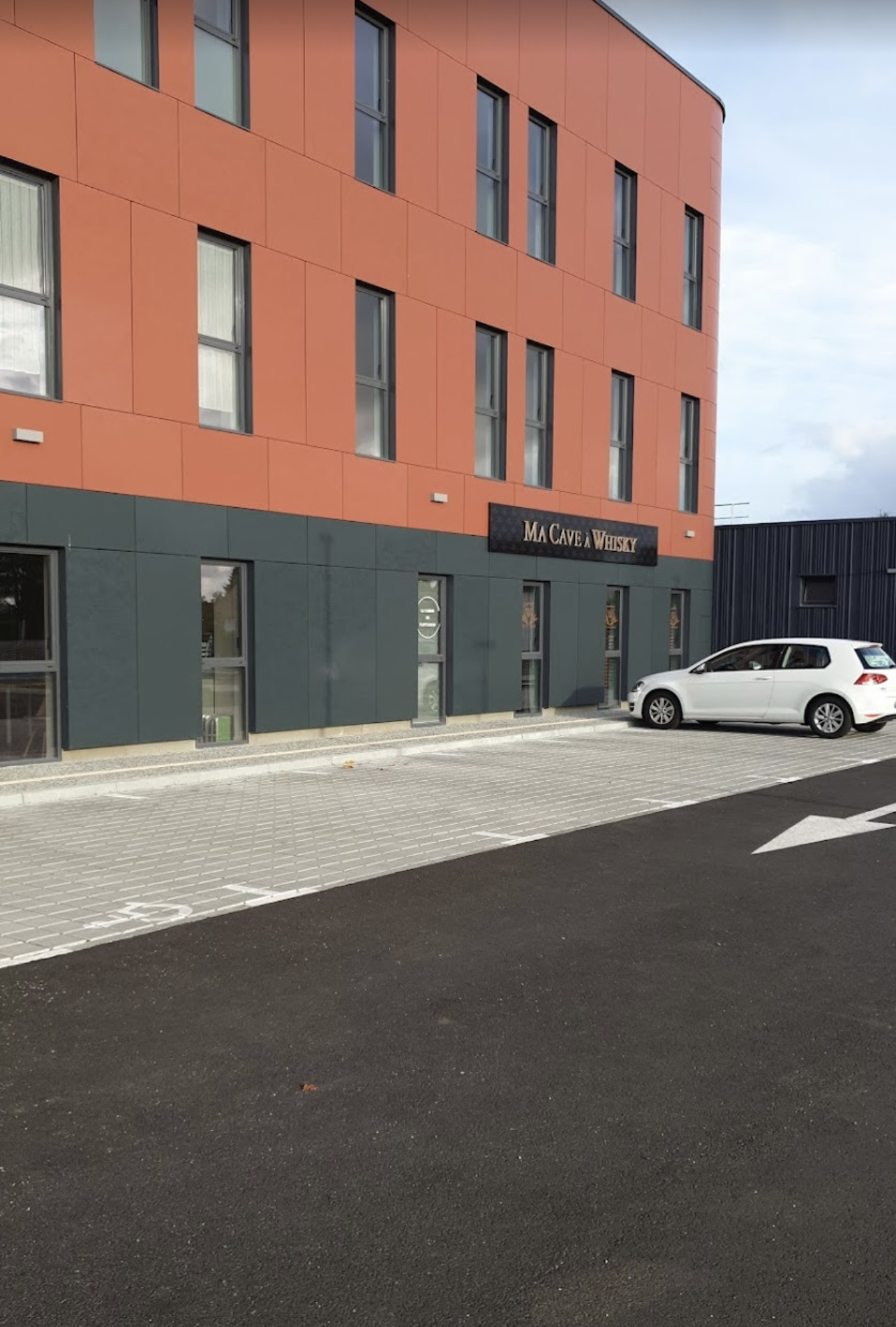 CAEN NORD  FONDS DE COMMERCE ESTHETIQUE