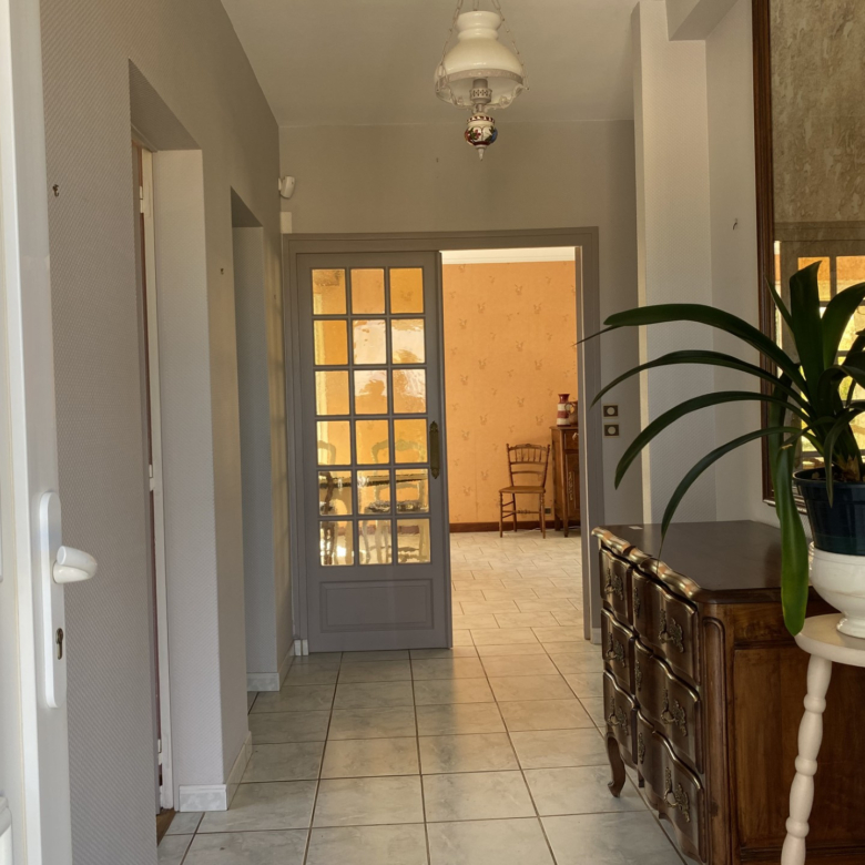 CAEN   MAISON T5 DE 107 m2 SUR TERRAIN DE 655 m2