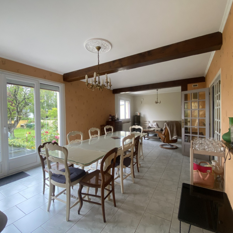 CAEN   MAISON T5 DE 107 m2 SUR TERRAIN DE 655 m2