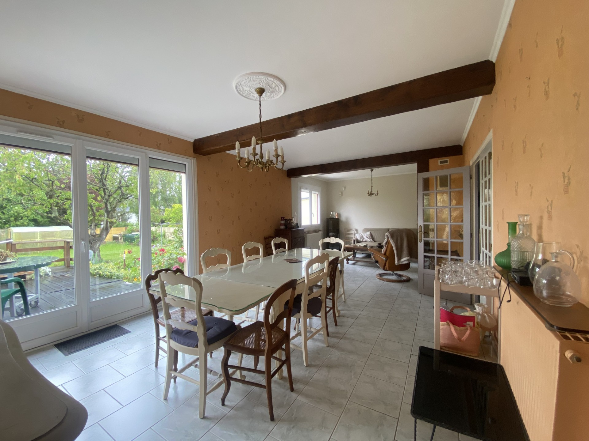 CAEN   MAISON T5 DE 107 m2 SUR TERRAIN DE 655 m2