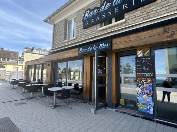 ARROMANCHES LES BAINS – FONDS DE COMMERCE DE BAR-BRASSERIE