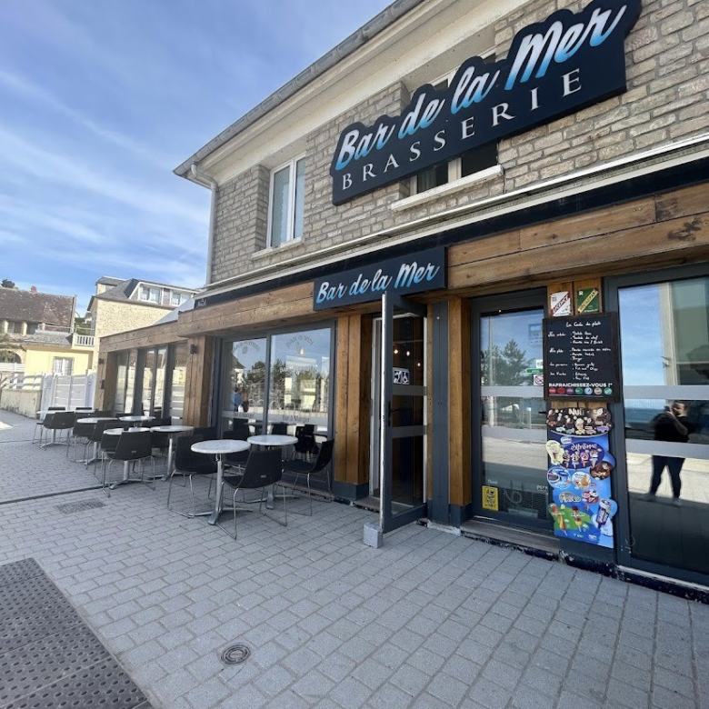 ARROMANCHES LES BAINS – FONDS DE COMMERCE DE BAR-BRASSERIE