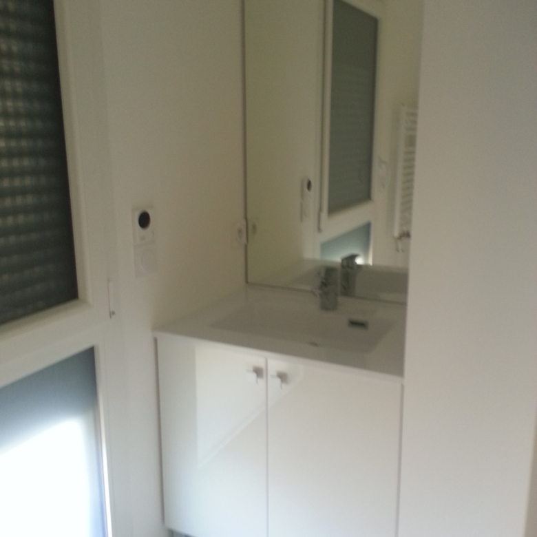 CAEN QUARTIER VAUCELLES APPARTEMENT 3 PIECES RESIDENCE RECENTE BALCONS PARKING CAVE