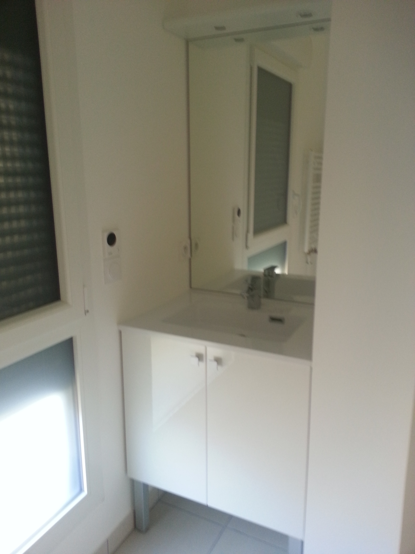 CAEN QUARTIER VAUCELLES APPARTEMENT 3 PIECES RESIDENCE RECENTE BALCONS PARKING CAVE