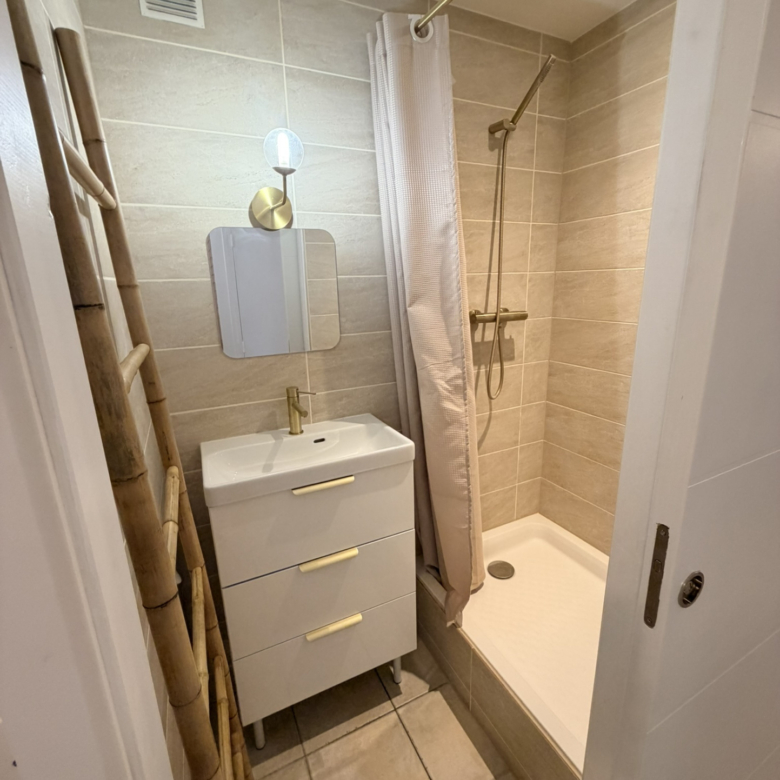 Chambre 17m2 Caen dans Colocation 92m2 3 pers