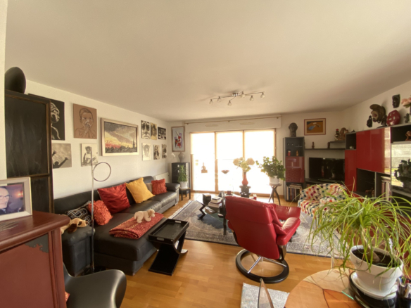 CAEN – BEL APPARTEMENT T4 – VENTE A TERME 12 ANS OCCUPEE A VIE