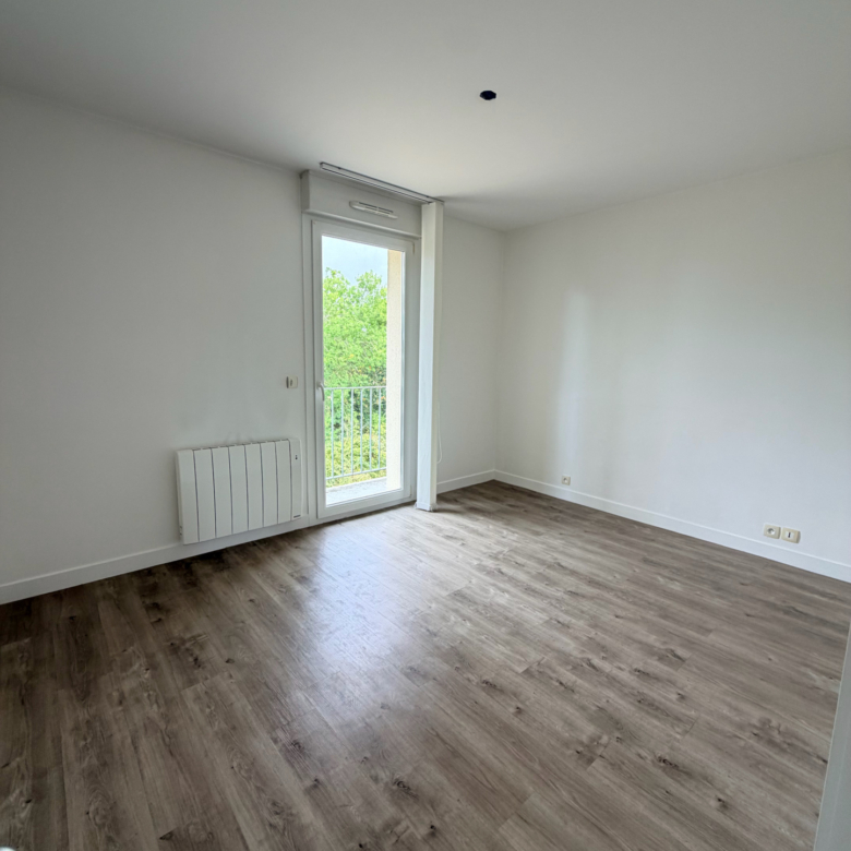 Appart 3 pieces Louvigny 59m2 balcon + box