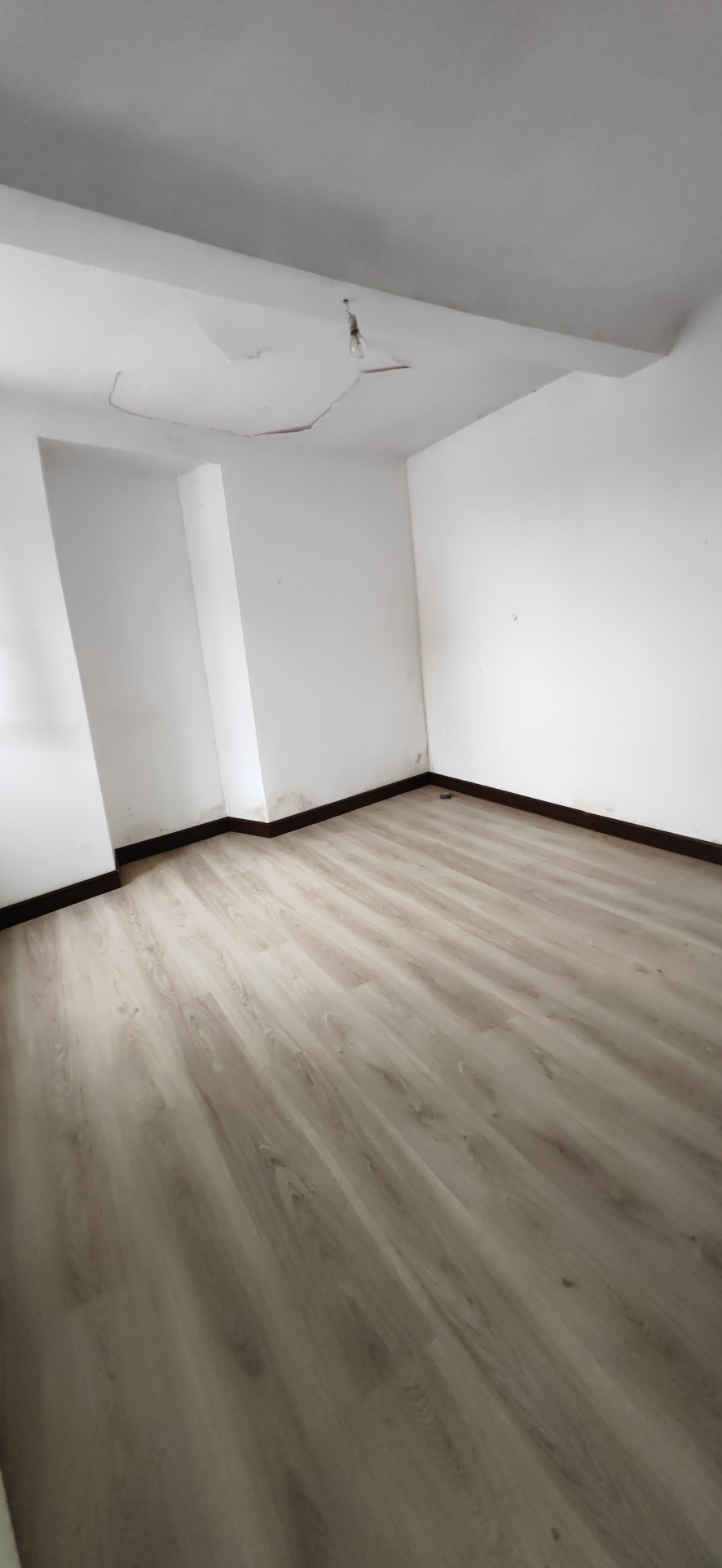 EXCLUSIF ET RARE LE TRONQUAY MAISON ANCIENNE DE 5 PP
