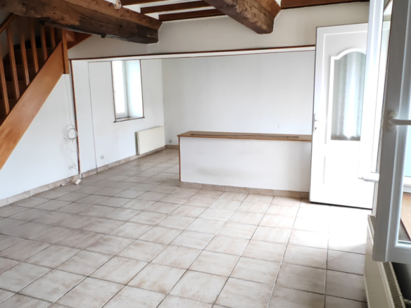 EXCLUSIF ET RARE LE TRONQUAY MAISON ANCIENNE DE 5 PP