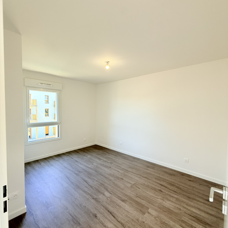 Epron 5min du CHU Appartement T3 62m2 balcon parking