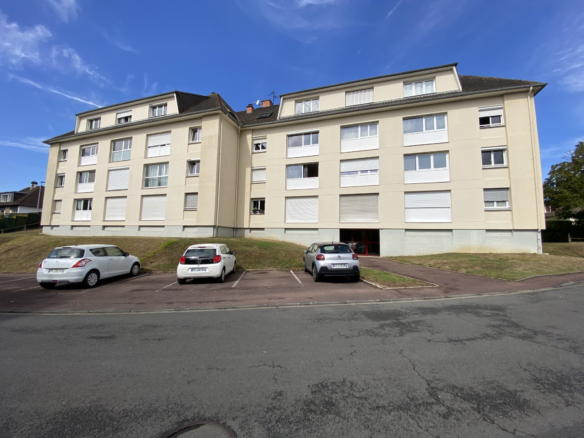 CORMELLES LE ROYAL – Studio de 26 m2 et Cave