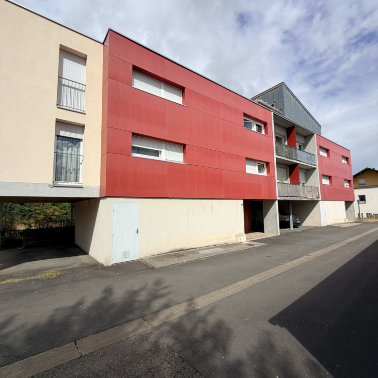 Appart 3 pieces Louvigny 59m2 balcon + box