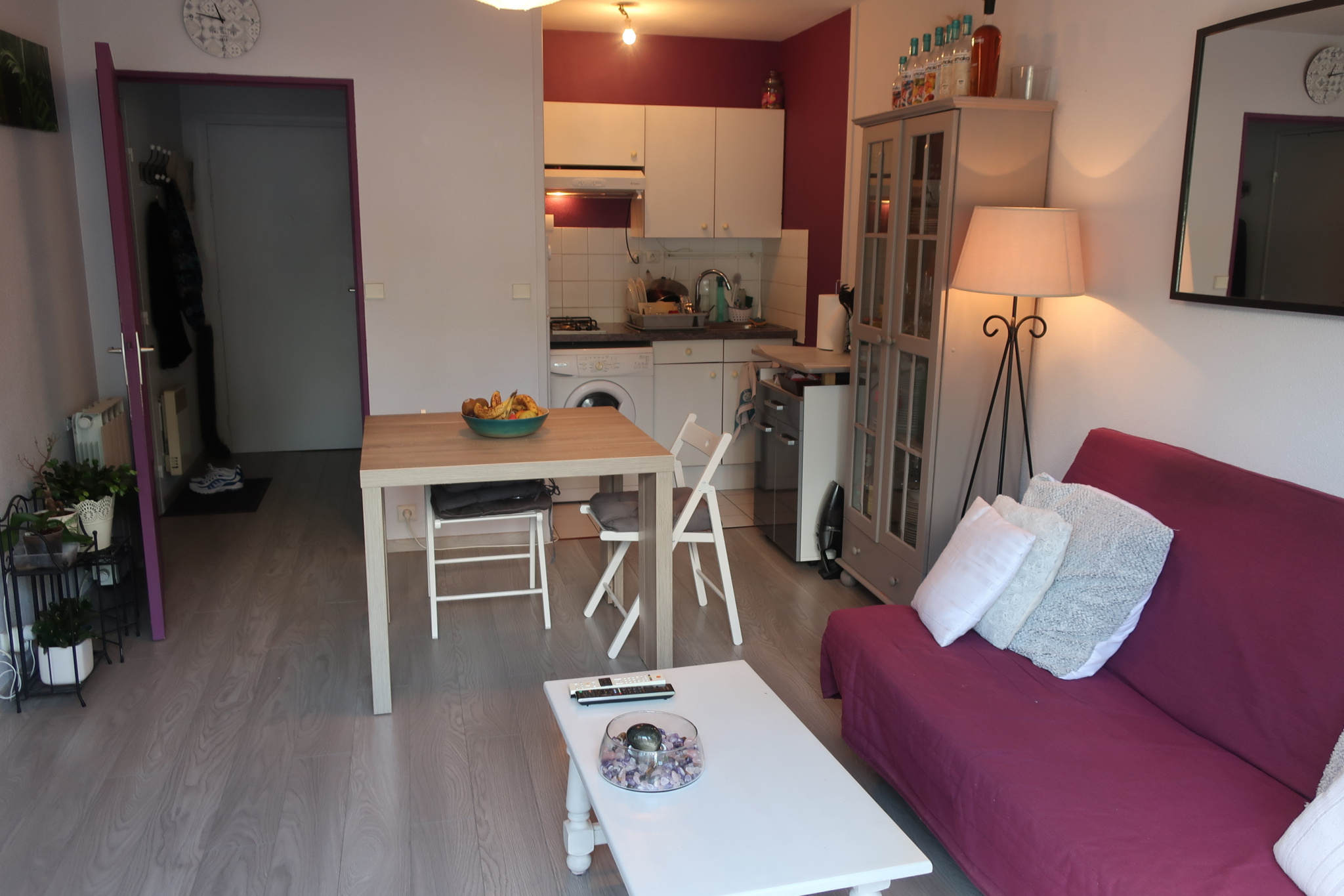 CAEN BEAULIEU APPARTEMENT T2 (petite chambre) TRES BON ETAT