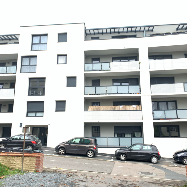 CAEN F3 BALCON PARKING