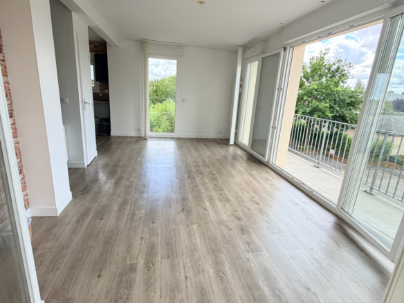 Appart 3 pieces Louvigny 59m2 balcon + box
