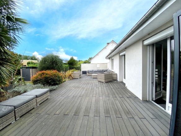 EXCLUSIVITE ACI – CAEN – MAISON T11 DE 244 m2