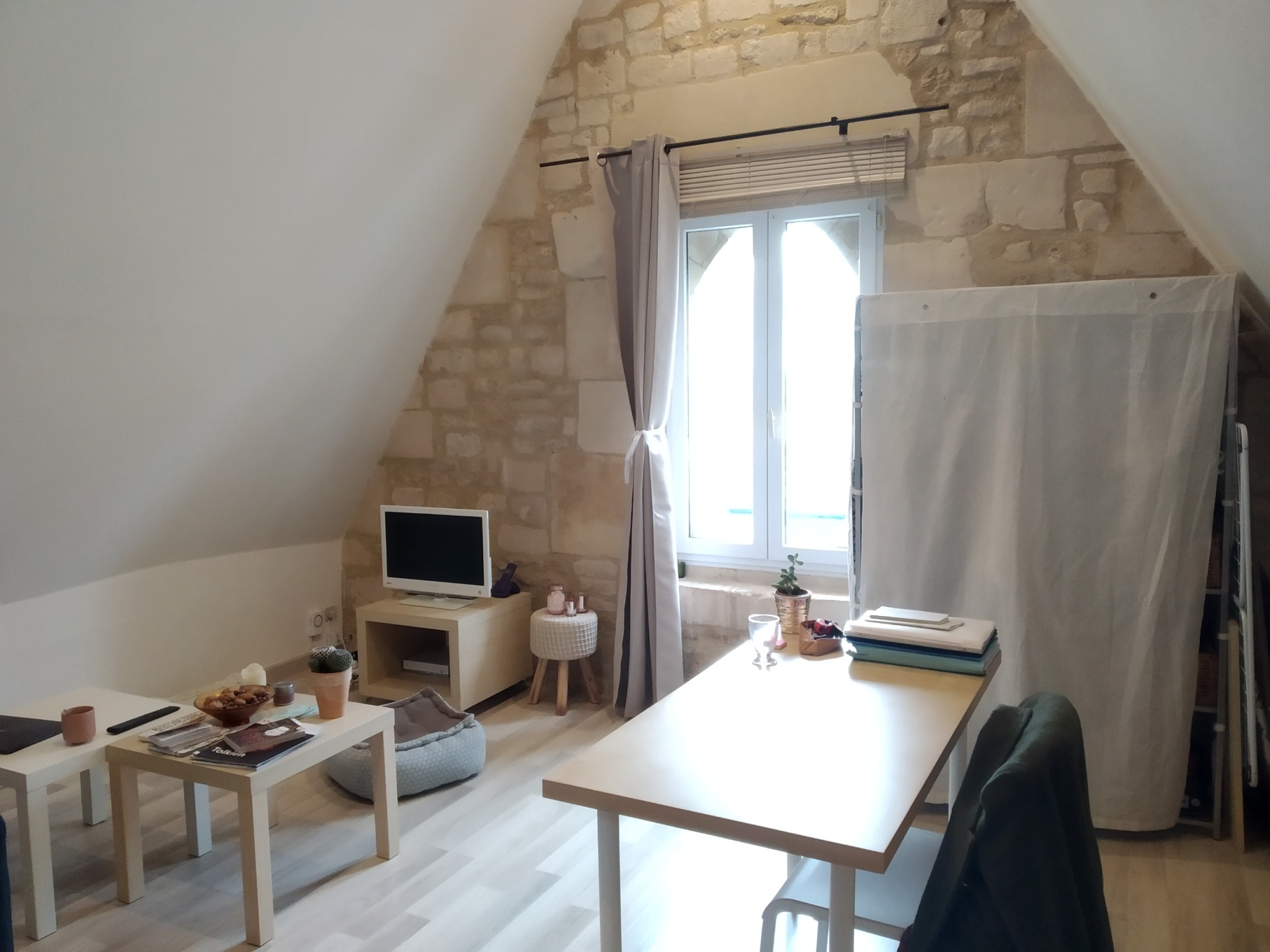 CAEN GENERAL MOULIN APPT 2PP DUPLEX