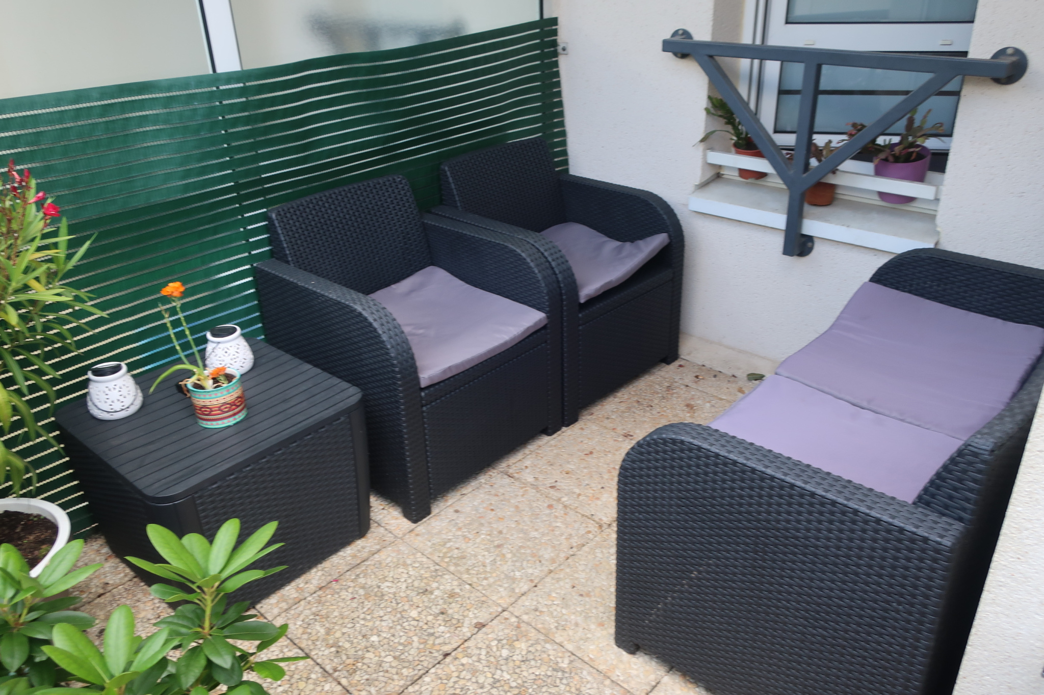 CAEN BEAULIEU APPARTEMENT T2 (petite chambre) TRES BON ETAT