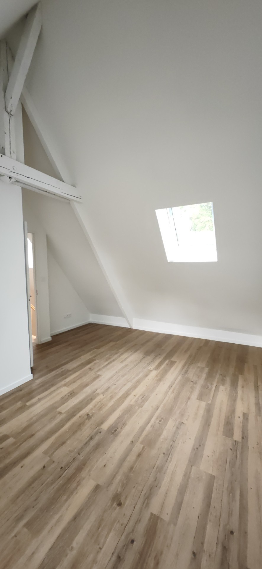 CAEN NORD MAISON EN PIERRES RENOVEE T5