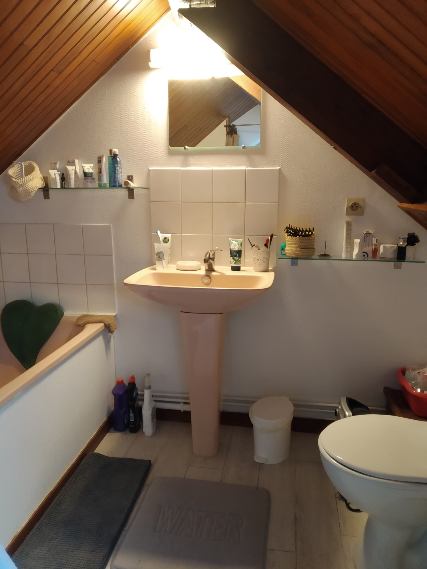 CAEN GENERAL MOULIN APPT 2PP DUPLEX